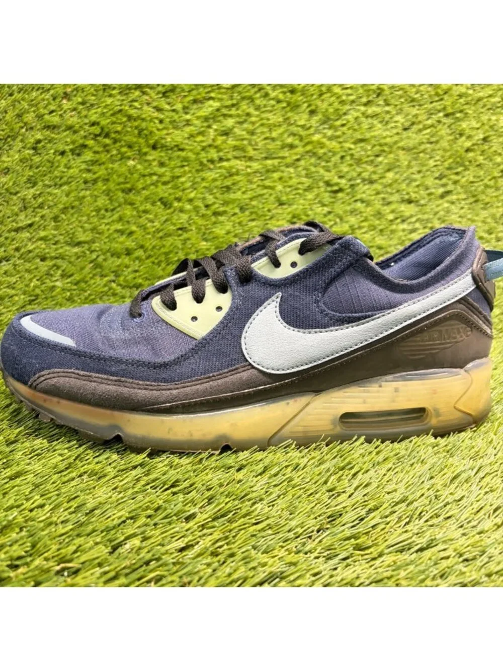 Nike Air Max 90 Terrascape Mens Size 10.5 Blue Athletic Running Shoes Sneakers